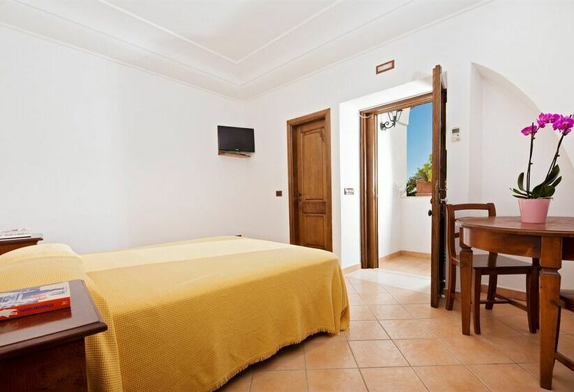 Отель Villa Degli Dei