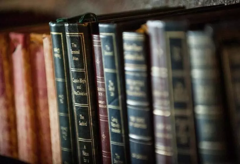 Loch Ness Lodge Hotel