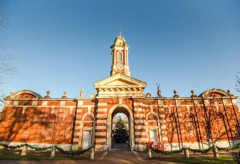 هتل Hardwicke Arms