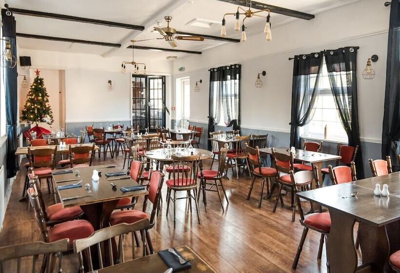 هتل Hardwicke Arms