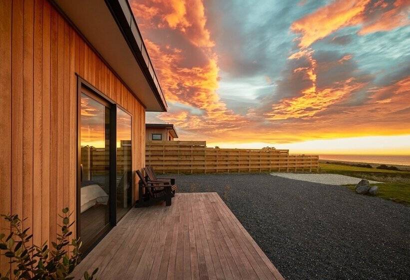 Hotel Glenburn Coastal Retreat