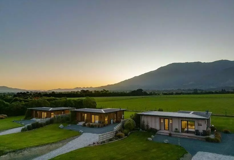 Hotelli Glenburn Coastal Retreat