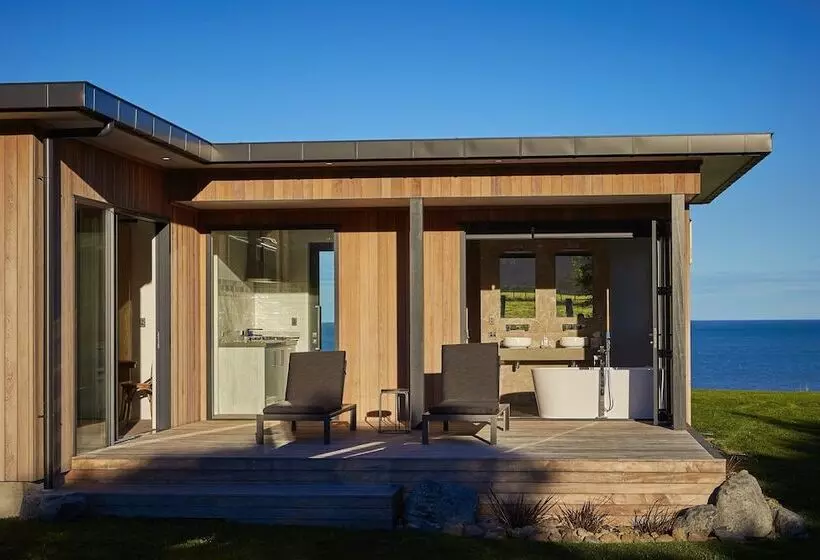 Hotelli Glenburn Coastal Retreat