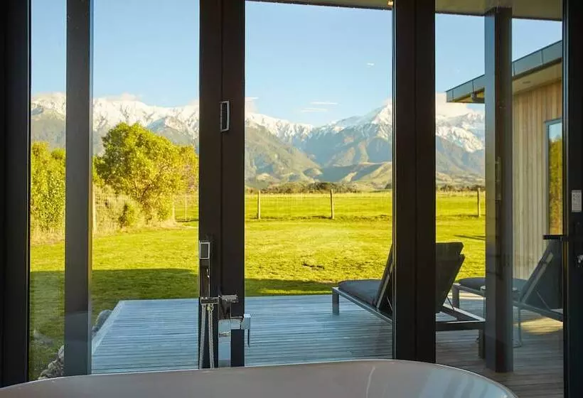 Hotelli Glenburn Coastal Retreat