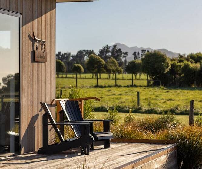 Hotel Glenburn Coastal Retreat