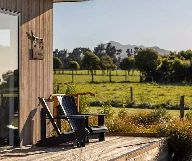 Hotelli Glenburn Coastal Retreat
