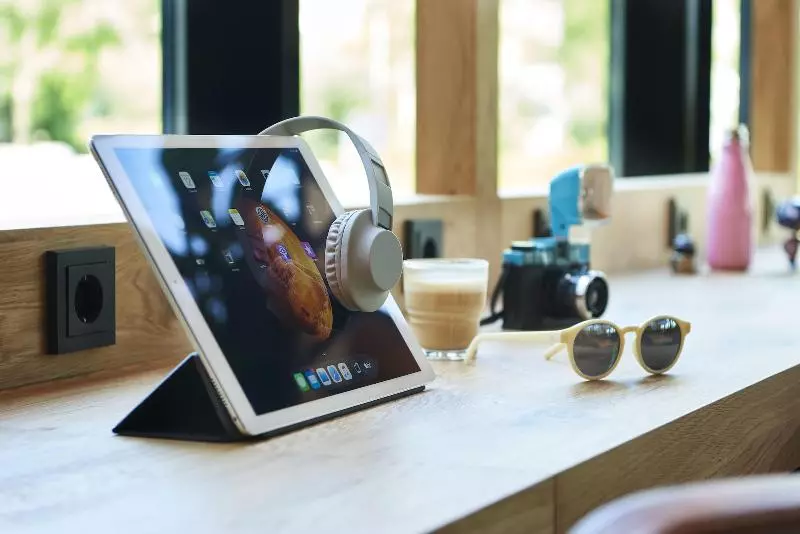 ホテル Moxy Amsterdam Schiphol Airport