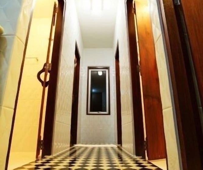 Отель The Royal Chiangkhan Boutique