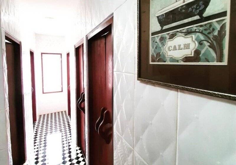 Отель The Royal Chiangkhan Boutique