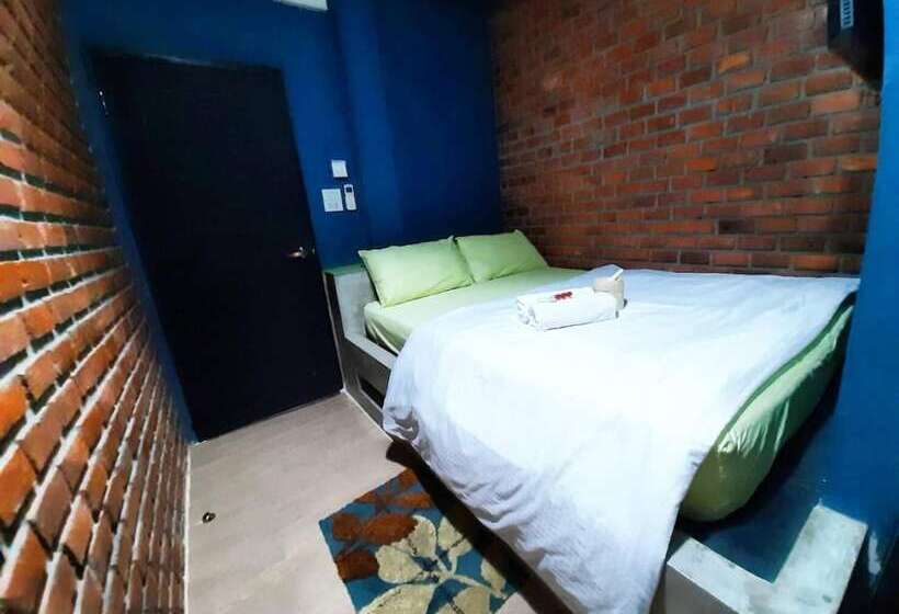 Отель The Royal Chiangkhan Boutique