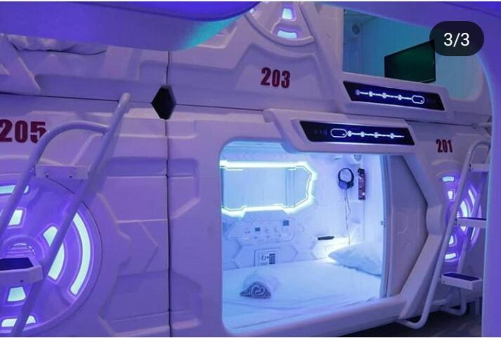 Shakti Capsule Hotel Jakarta
