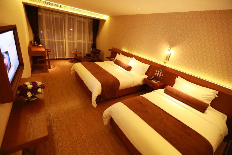 Hotel James Joyce Coffetel Qinhuangdao Railway Station