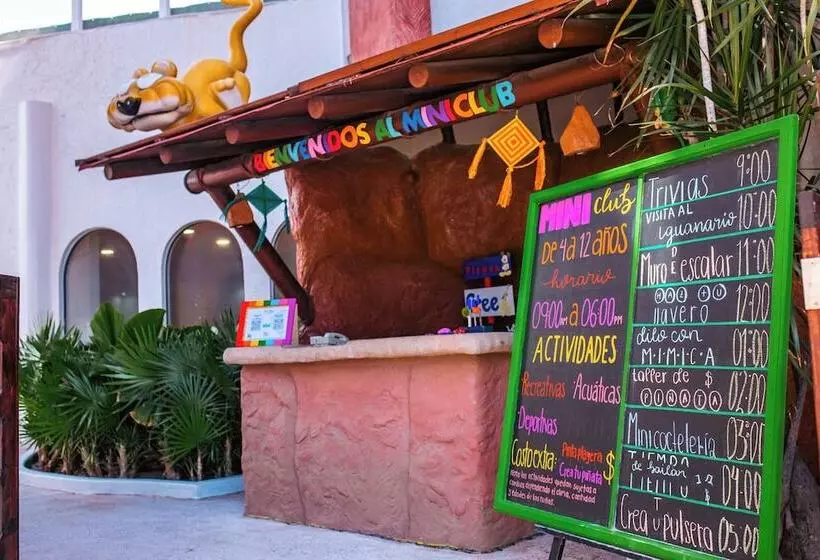 Azul Ixtapa All Inclusive Beach Resort & Convention Center