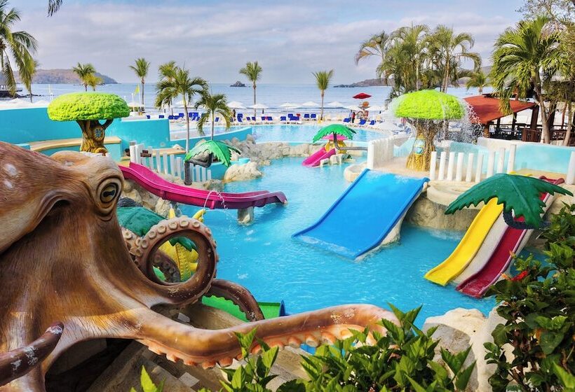 Azul Ixtapa All Inclusive Beach Resort & Convention Center