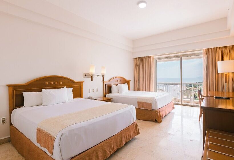 Azul Ixtapa All Inclusive Beach Resort & Convention Center