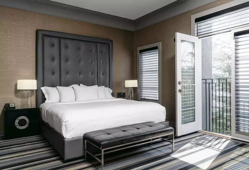 ホテル Arts Kensington