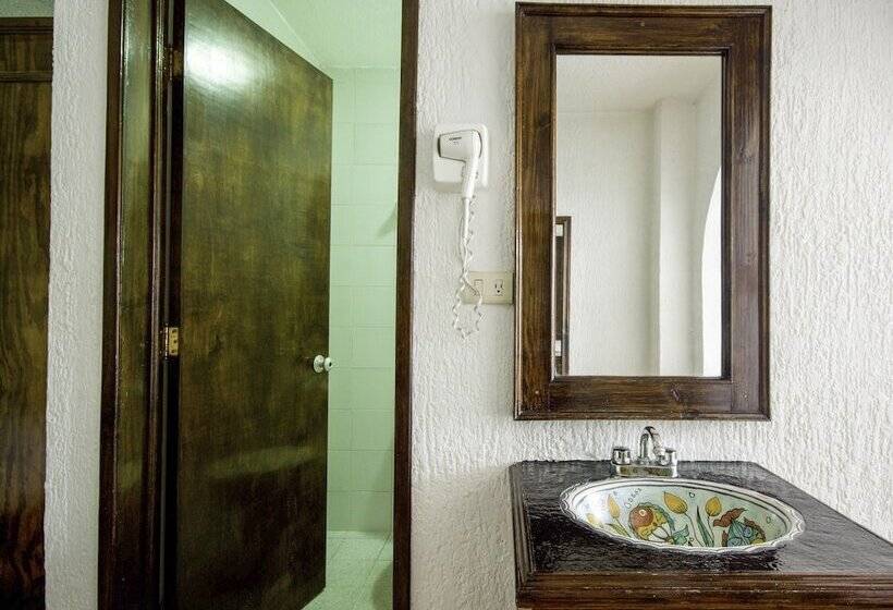 Capital O Hotel Central, Xalapa