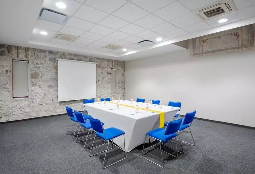 ホテル City Express By Marriott Puebla Centro