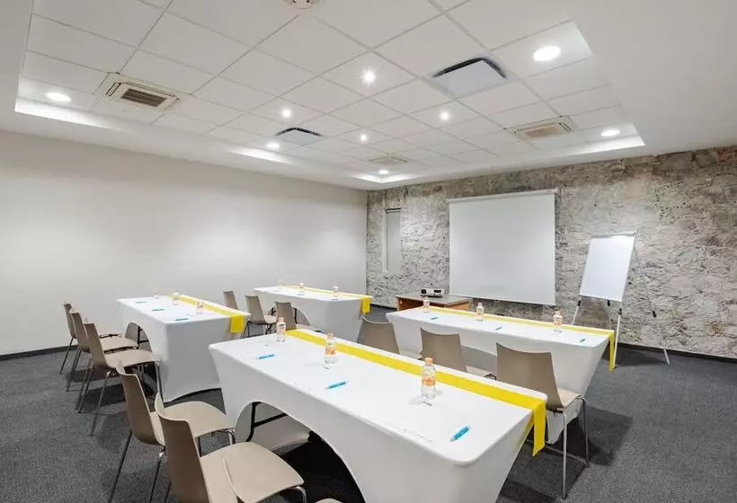 ホテル City Express By Marriott Puebla Centro