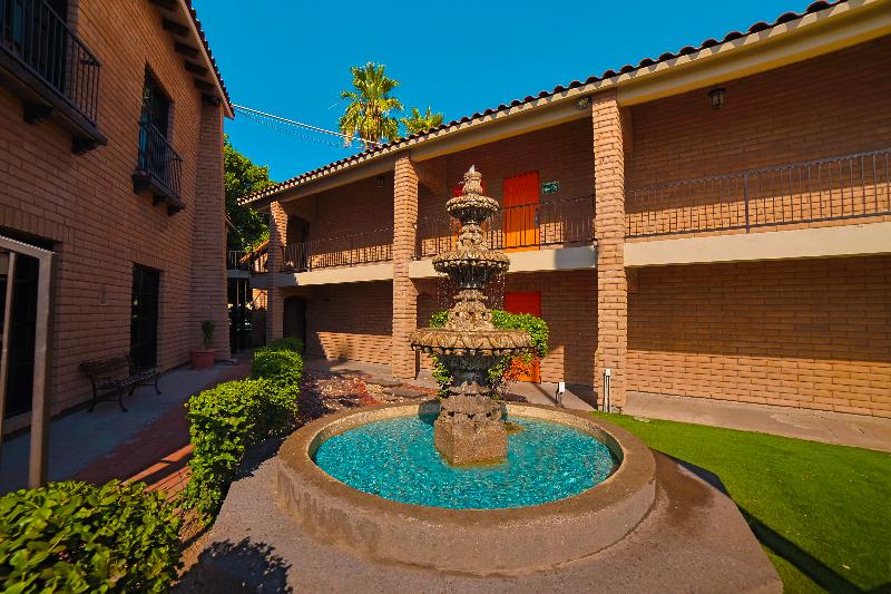 ホテル Colonial Mexicali