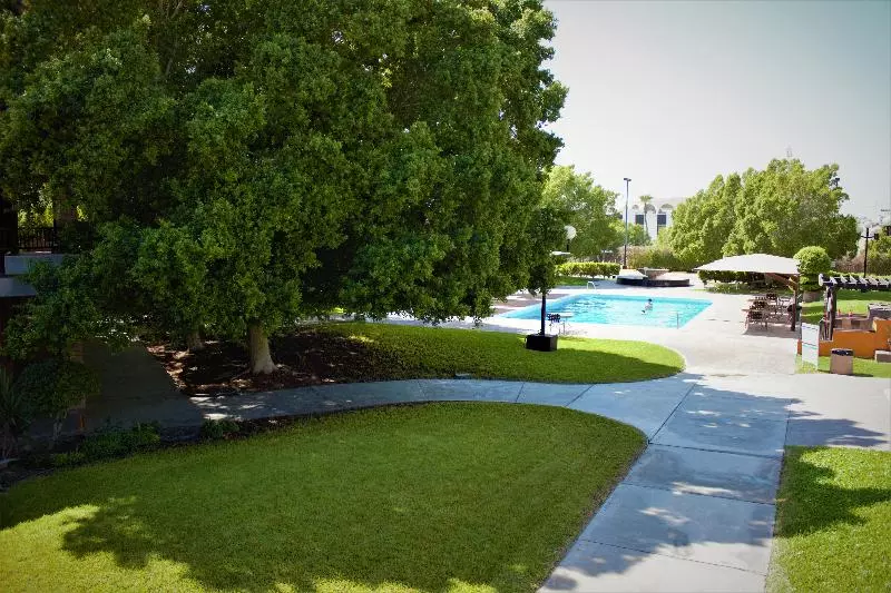 هتل Colonial Mexicali