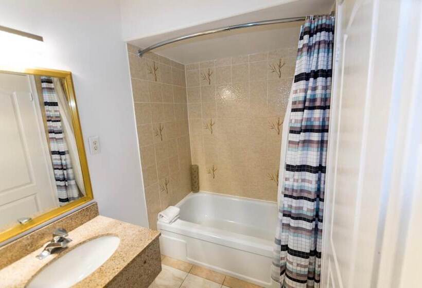 هتل Countryside Inn