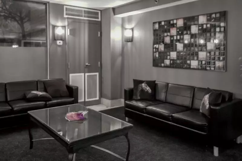 Hotelli Faubourg Montreal Centre Ville Downtown