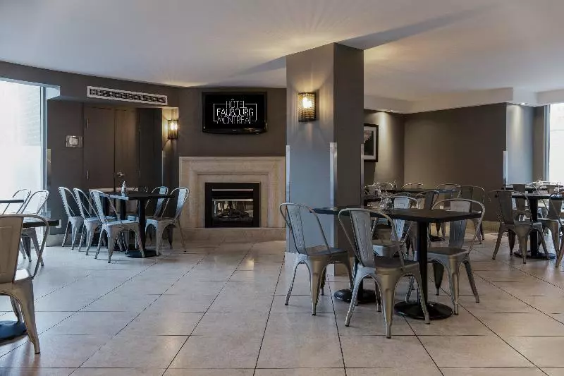 Hotelli Faubourg Montreal Centre Ville Downtown