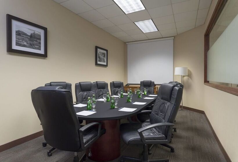 Otel Four Points By Sheraton Edmonton South