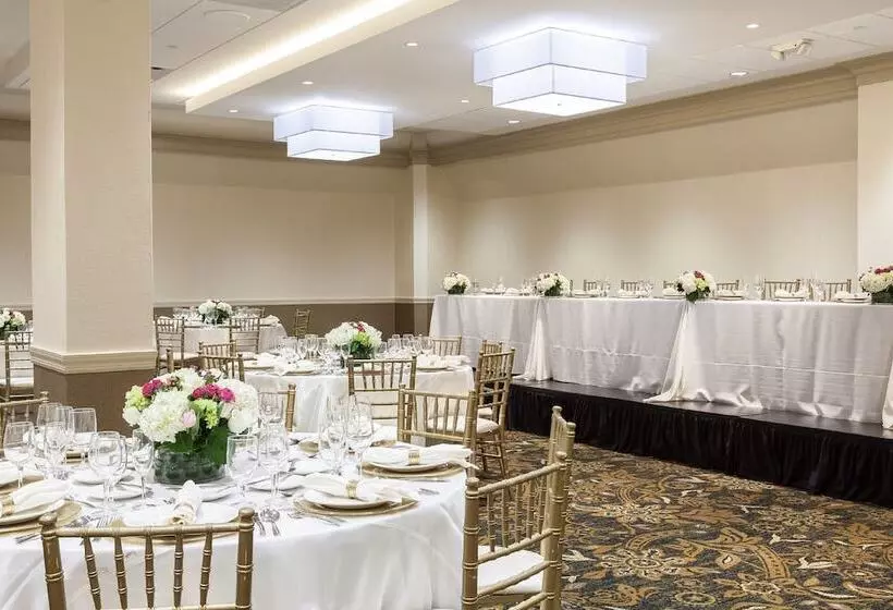 هتل Holiday Inn Chicago North Evanston, An Ihg