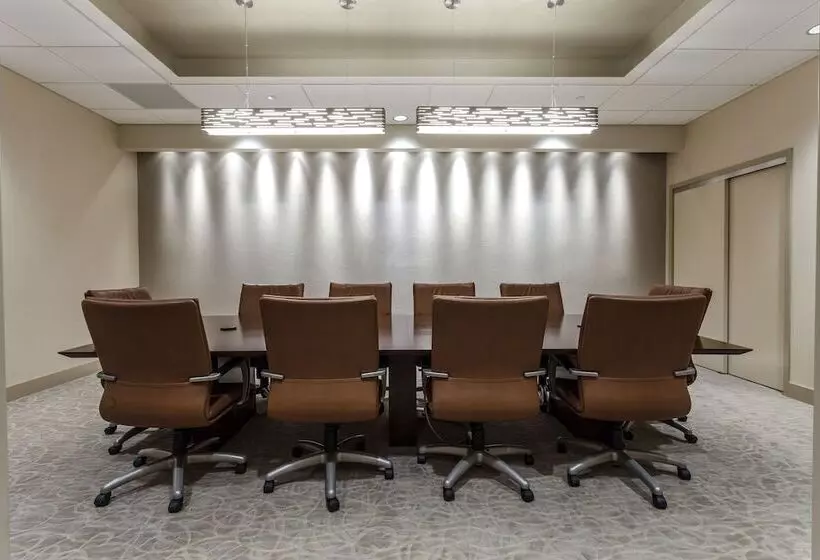 هتل Holiday Inn Chicago North Evanston, An Ihg