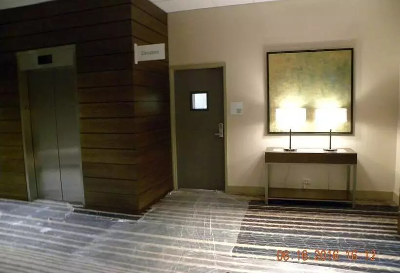 هتل Holiday Inn Chicago North Evanston, An Ihg