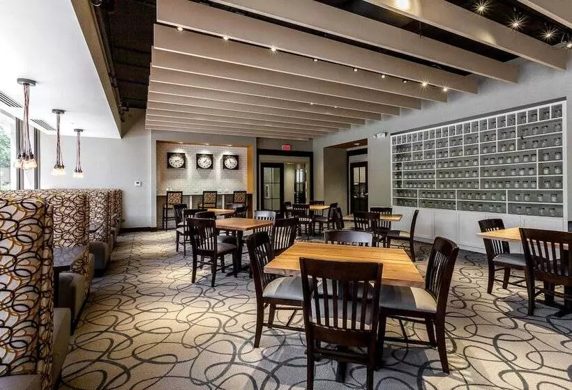 هتل Holiday Inn Chicago North Evanston, An Ihg