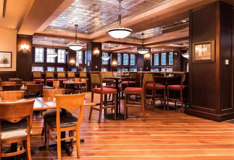 호텔 Poets Cove Resort & Spa