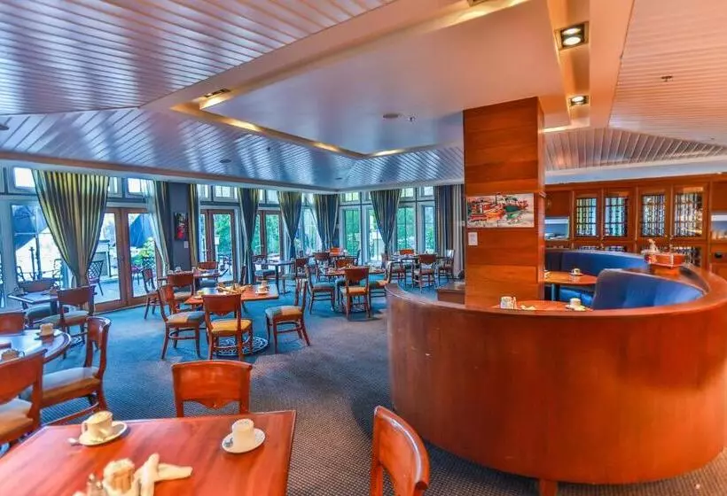 호텔 Poets Cove Resort & Spa