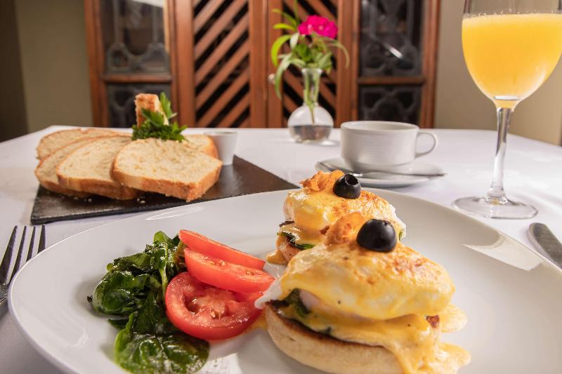 هتل Quinta Real Saltillo