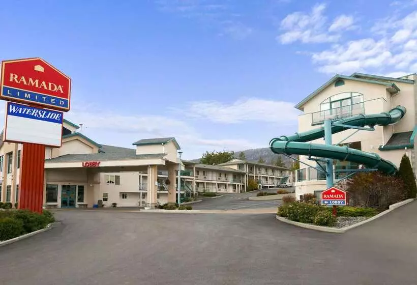 ホテル Ramada Merritt