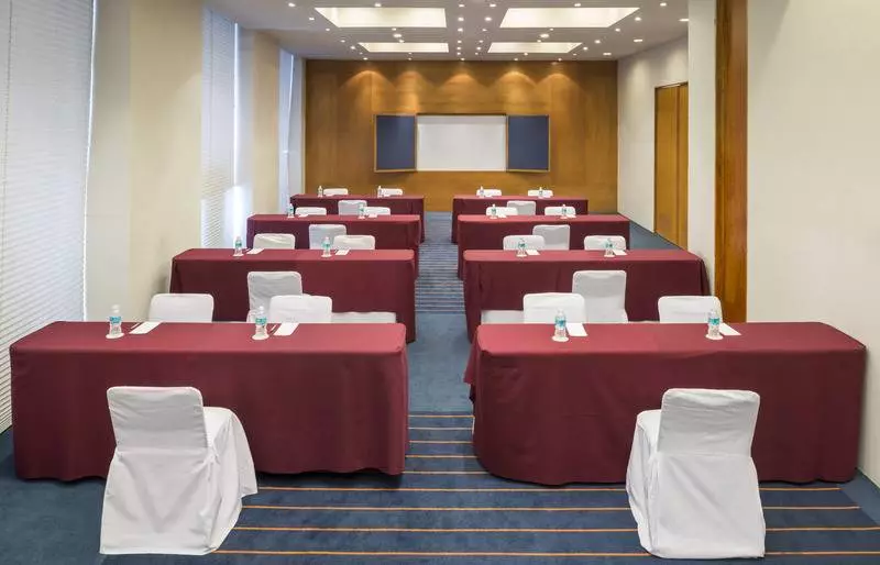 هتل Real Inn San Luis Potosí