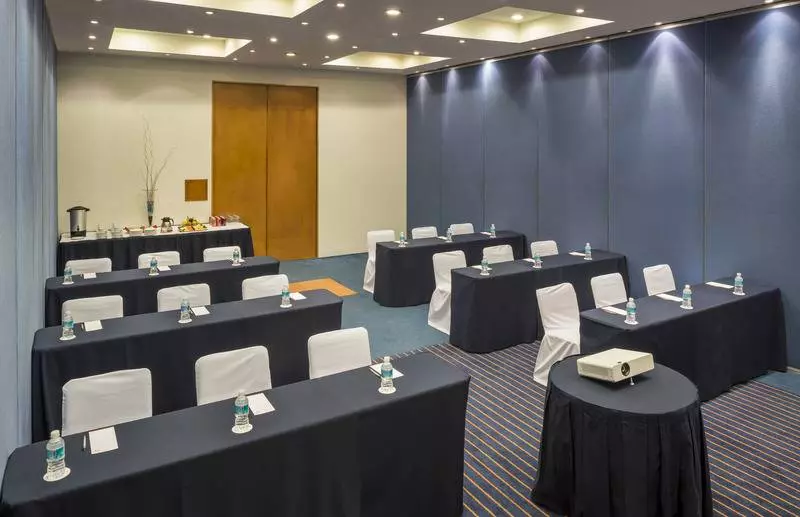 هتل Real Inn San Luis Potosí