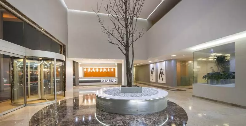 هتل Real Inn San Luis Potosí