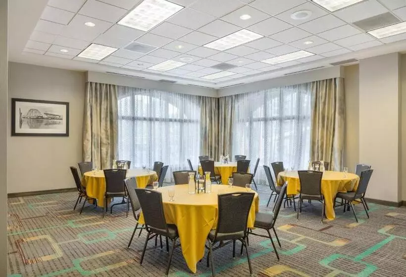 호텔 Residence Inn Portland Downtown/riverplace