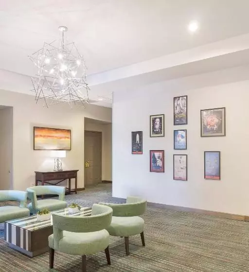 호텔 Residence Inn Portland Downtown/riverplace