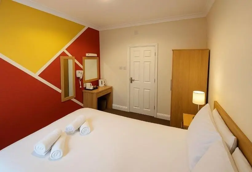 Russel Court Hotel Bournemouth Central