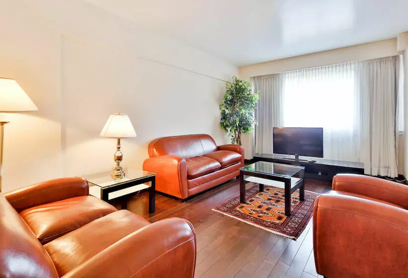 Отель Sunset Suites