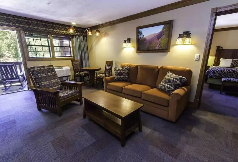 ホテル Zion Lodge   Inside The Park