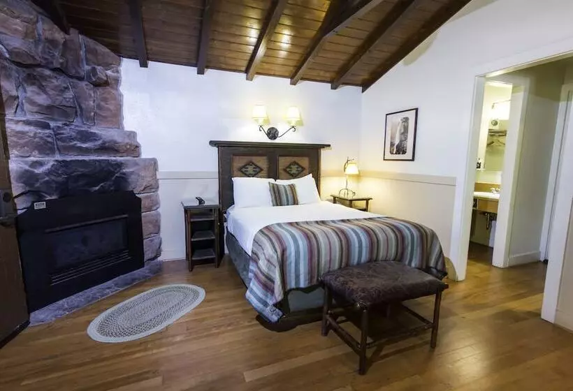 ホテル Zion Lodge   Inside The Park