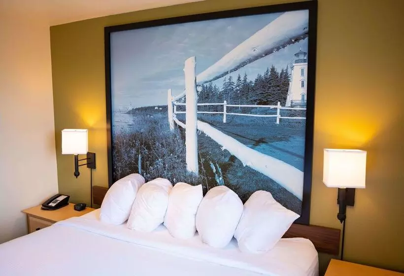 Motel Super 8 By Wyndham Amherst Ns