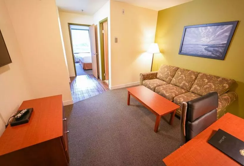 Motel Super 8 By Wyndham Amherst Ns