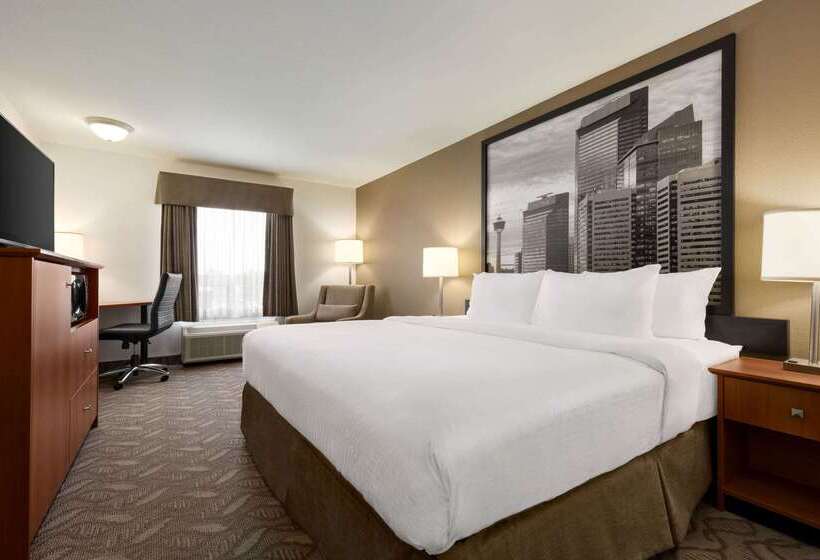 مُتل Super 8 By Wyndham Calgary Shawnessy Area