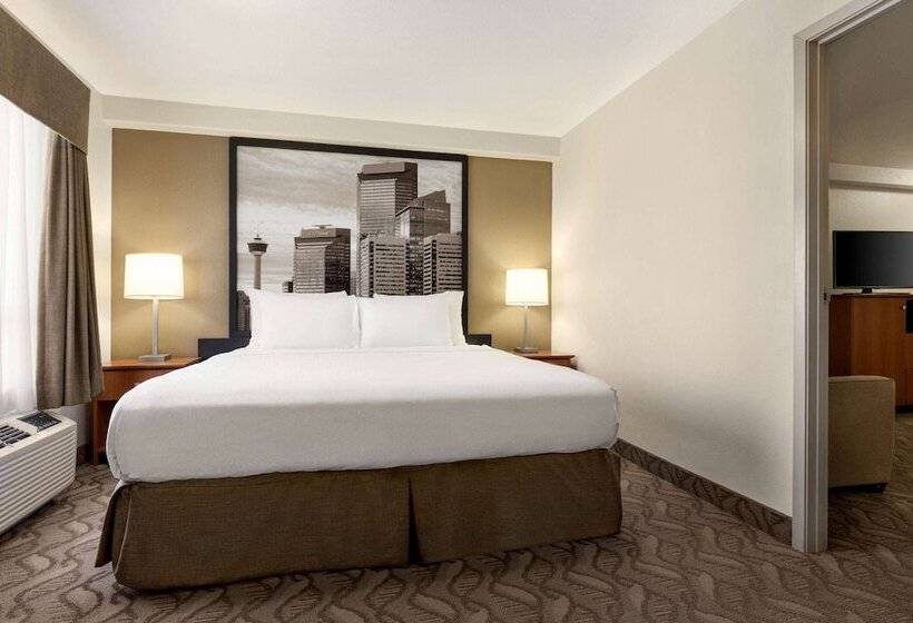 مُتل Super 8 By Wyndham Calgary Shawnessy Area